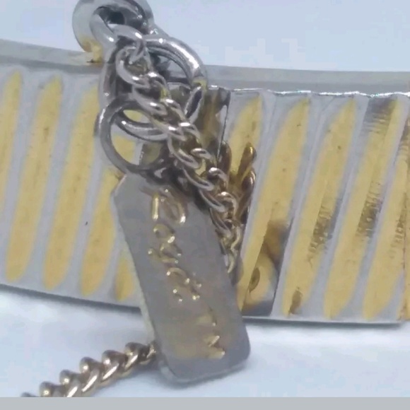 Vintage Roget Gold Tone Bangle Bracelet - Picture 4 of 6